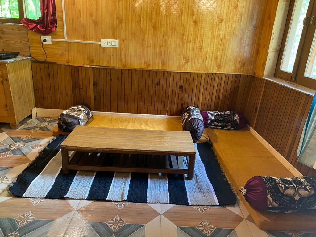 Rudrani Stays Jibhi Екстериор снимка
